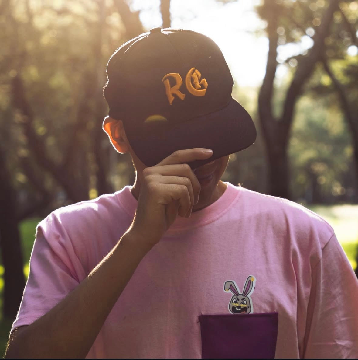 PLAYERA ROSA "SKELETON"